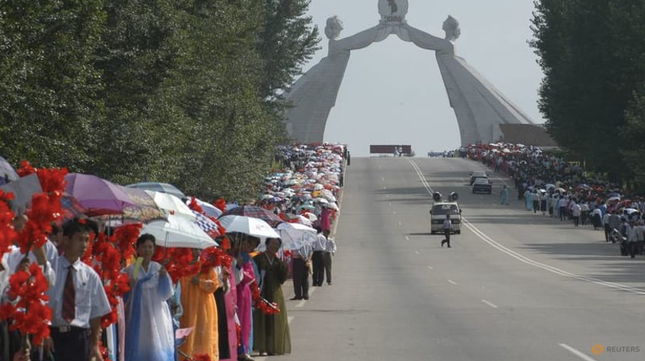 Tượng đài thống nhất ở Bình Nhưỡng. Ảnh: Reuters Tượng đài thống nhất ở Bình Nhưỡng. Ảnh: Reuters