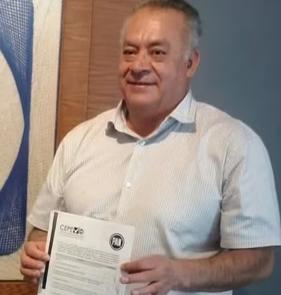Ông Armando Perez, ứng viên của Đảng Hành động quốc gia. Ảnh: Dally Mail Ông Armando Perez, ứng viên của Đảng Hành động quốc gia. Ảnh: Dally Mail