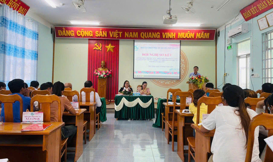 Quang cảnh hội nghị sơ kết 3 năm thực hiện Dự án 8. Ảnh: Vũ Chi