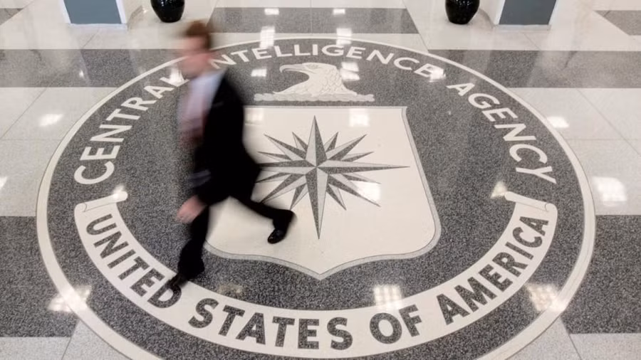 Báo chí Trung Quốc từng rất cảnh giác với hoạt động của CIA. Ảnh: Reuters
