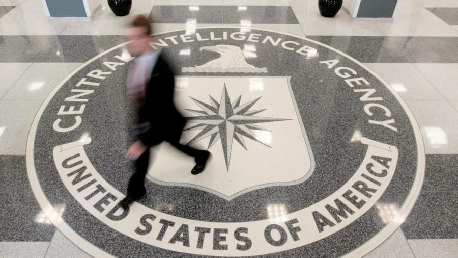 Báo chí Trung Quốc từng rất cảnh giác với hoạt động của CIA. Ảnh: Reuters