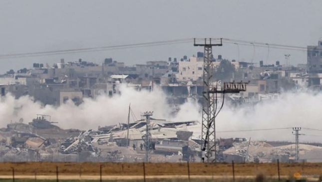 Lực lượng của Israel hoạt động ở Dải Gaza ngày 21/12. Ảnh: Reuters Lực lượng của Israel hoạt động ở Dải Gaza ngày 21/12. Ảnh: Reuters