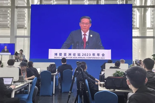 Thủ tướng Trung Quốc Lý Cường phát biểu tại Diễn đàn Bác Ngao. Ảnh: Reuters Thủ tướng Trung Quốc Lý Cường phát biểu tại Diễn đàn Bác Ngao. Ảnh: Reuters