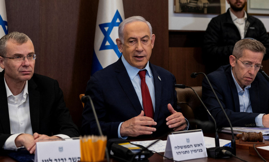 Thủ tướng Israel B.Netanyahu trong cuộc họp nội các hôm 10/12. Ảnh: Reuters Thủ tướng Israel B.Netanyahu trong cuộc họp nội các hôm 10/12. Ảnh: Reuters