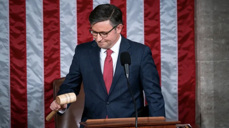 Tân Chủ tịch Hạ viện Mỹ Mike Johnson. Ảnh: TTXVN Tân Chủ tịch Hạ viện Mỹ Mike Johnson. Ảnh: TTXVN