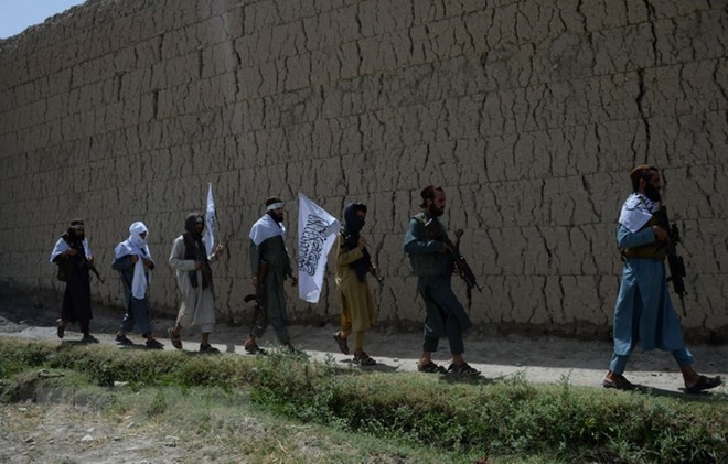 Các tay súng Taliban tại Jalalabad. Ảnh: AFP/ TTXVN Các tay súng Taliban tại Jalalabad. Ảnh: AFP/ TTXVN
