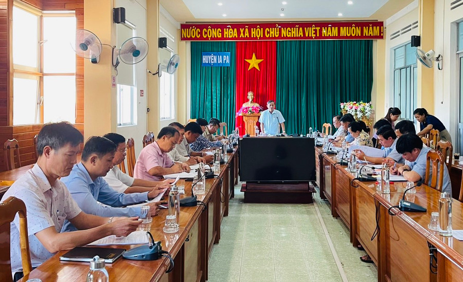 Quang cảnh buổi làm việc. Ảnh: Vũ Chi