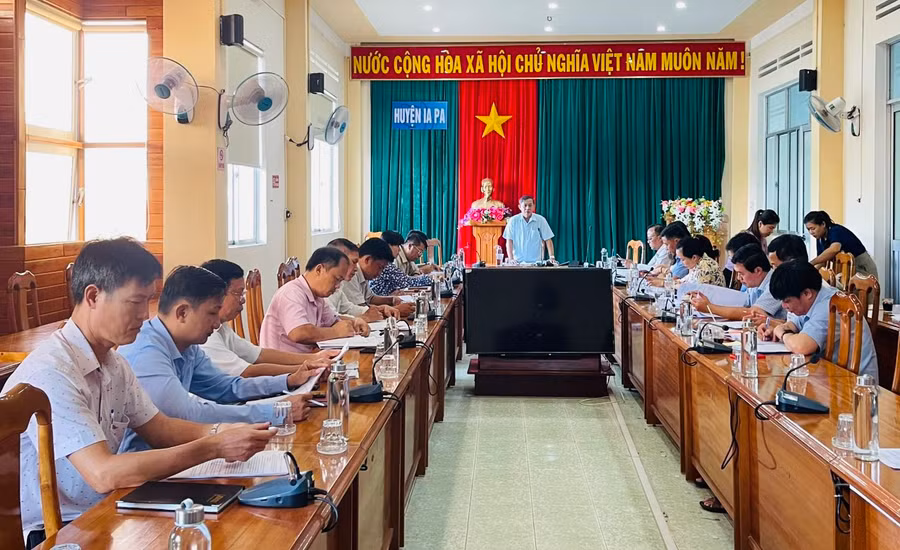 Quang cảnh buổi làm việc. Ảnh: Vũ Chi