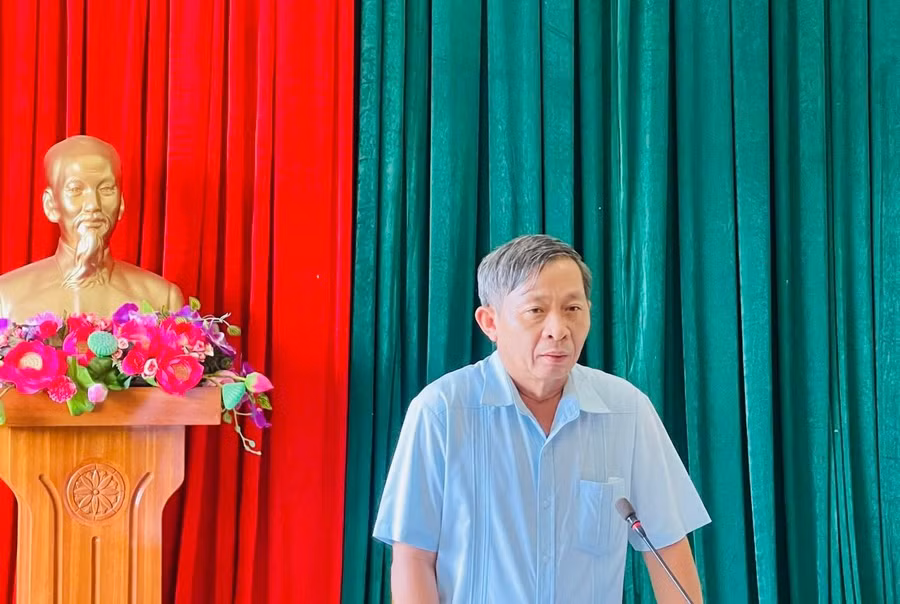 Ủy viên Ban Thường vụ Tỉnh ủy, Trưởng ban Tuyên giáo Tỉnh ủy, Trưởng ban Văn hóa-Xã hội HĐND tỉnh Huỳnh Thế Mạnh phát biểu kết luận tại buổi giám sát. Ảnh: Vũ Chi