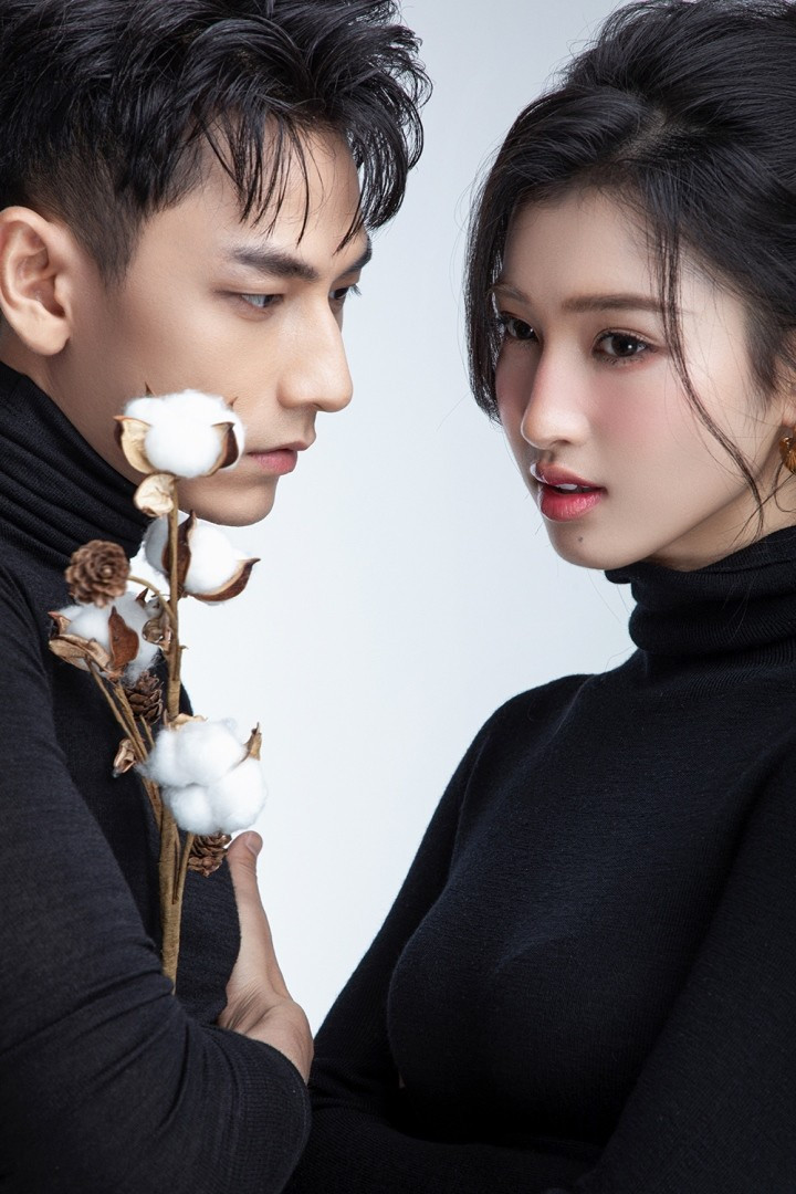 Á hậu Phương Nhi từng thử sức với diễn xuất trong MV mới của Isaac. (Ảnh: FBNV)