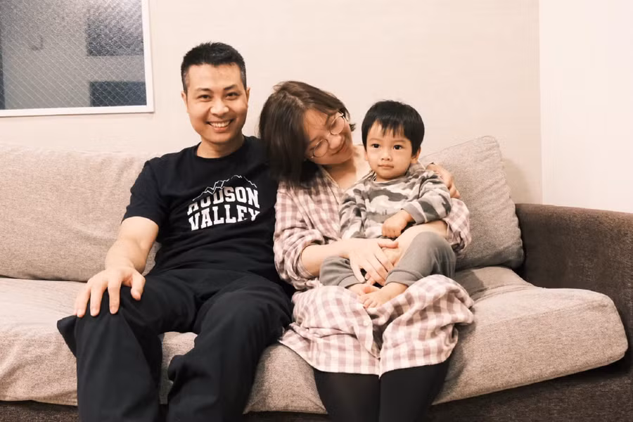 Gia đình chị Lại Thị Hạnh trong căn nhà mới ở Tokyo, Nhật Bản (ảnh NVCC). Gia đình chị Lại Thị Hạnh trong căn nhà mới ở Tokyo, Nhật Bản (ảnh NVCC).