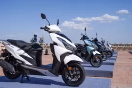 Dayang VRS125 2025 – Xe tay ga giá dưới 40 triệu với trang bị “vượt phân khúc”