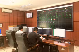 Ngành điện Gia Lai tích hợp công nghệ và kỹ thuật số vào quá trình sản xuất, kinh doanh để chuyển đổi số. Ảnh: Hà Duy