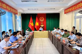 Chủ tịch UBND tỉnh Phạm Anh Tuấn tiếp, đối thoại với công dân 