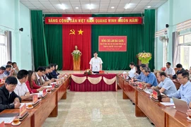 Phó Chủ tịch UBND tỉnh Gia Lai Lâm Hải Giang cùng Đoàn công tác của tỉnh đã đến thăm, làm việc tại xã Ià Krái. Ảnh: Hà Duy