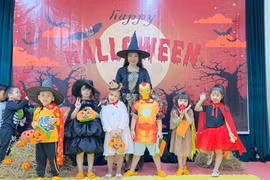 Phong phú hoạt động Halloween nơi phố núi Pleiku