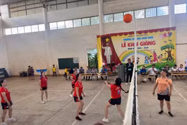 Lần đầu tiên xã Nam Yang tổ chức Giải bóng chuyền hơi nữ 