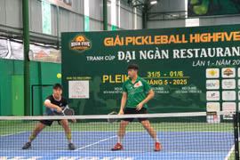 Hơn 100 cặp vận động viên tham gia giải Pickleball HighFive tranh cúp Đại Ngàn Restaurant 