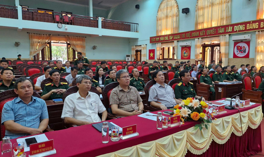 Các đại biểu tham dự hội nghị. Ảnh: Vĩnh Hoàng z6619843111821-14f00a98a25af95aabe56128780a2f73.jpg