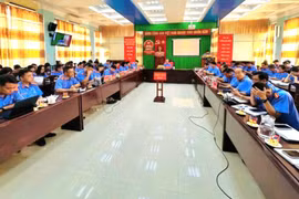 Quang cảnh hội nghị sơ kết. Ảnh: ĐVCC