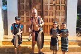 Những người “giữ lửa” văn hóa Jrai, Bahnar