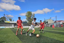 Giao hữu bóng đá quốc tế giữa U13 Trung tâm bóng đá Bùi Văn Long và U15 Pulse Nine FC