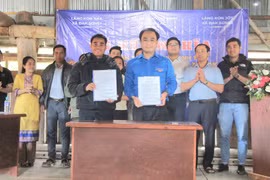 Tỉnh đoàn Gia Lai kết nghĩa với làng Kon Nak và Kon Jốt