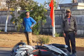 Pleiku: Xe máy va chạm với xe công nông, 1 người bị thương