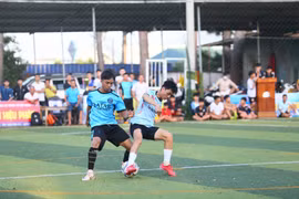 16 đội bóng tranh tài Giải bóng đá S7 chia tay huyện Mang Yang 