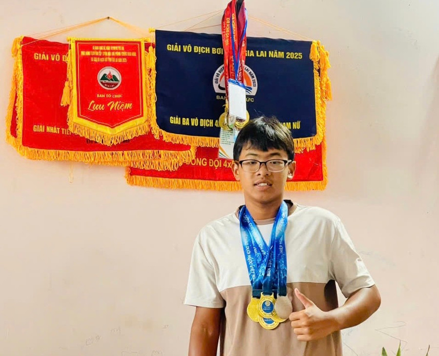 Nguyên là một trong những tay bơi giàu thành tích tại Gia Lai. Ảnh: Văn Tuấn nguyen-la-mot-trong-nhung-tay-boi-giau-thanh-tich-nhat-tai-gia-lai-anh-van-tuan.jpg