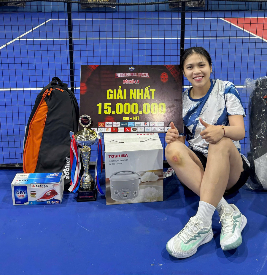 Tay vợt nữ 23 tuổi hiện đã có thể "sống khỏe" nhờ Pickleball. Ảnh: Anh Tuấn nu-tay-vot-23-tuoi-hien-da-co-the-22song-khoe22-nho-pickleball-anh-anh-tuan.jpg