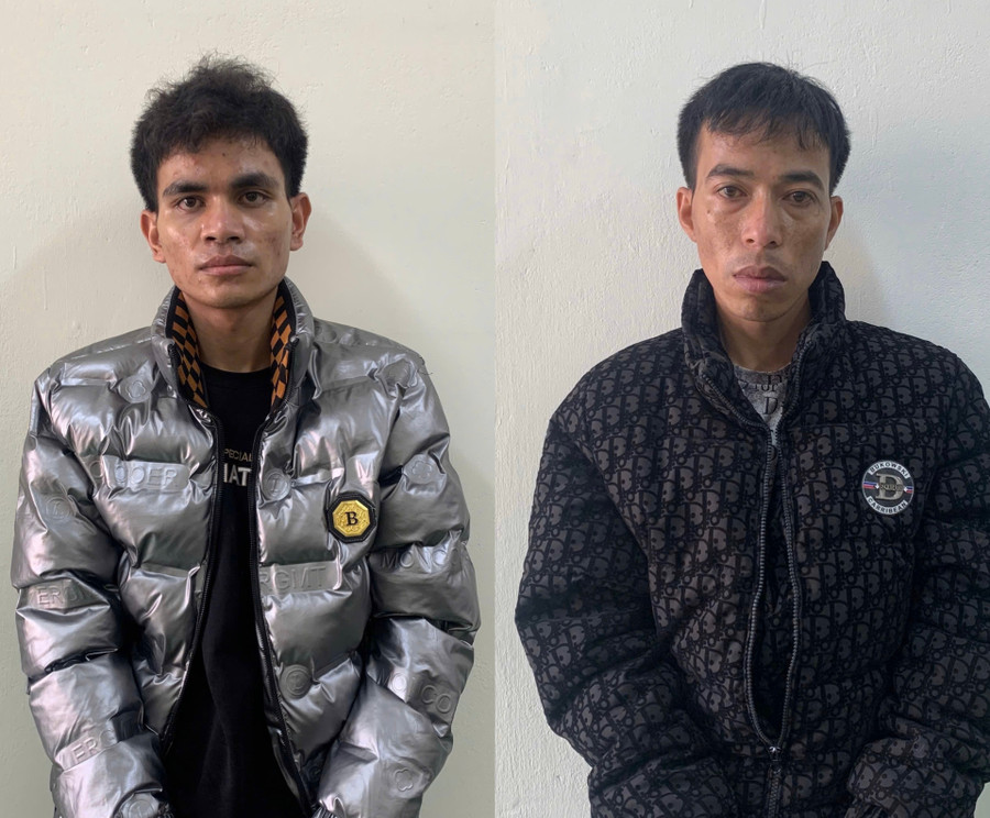 2 đối tượng Ja Min (trái) và Truyền đang bị tạm giữ hình sự. Ảnh: Văn Ngọc 2-doi-tuong-ja-min-trai-va-truyen-dang-bi-tam-giu-hinh-su-anh-van-ngoc.jpg