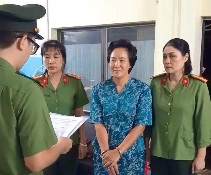 khoi-to-tam-giam-tiktoker-phuong-nguyen.jpg