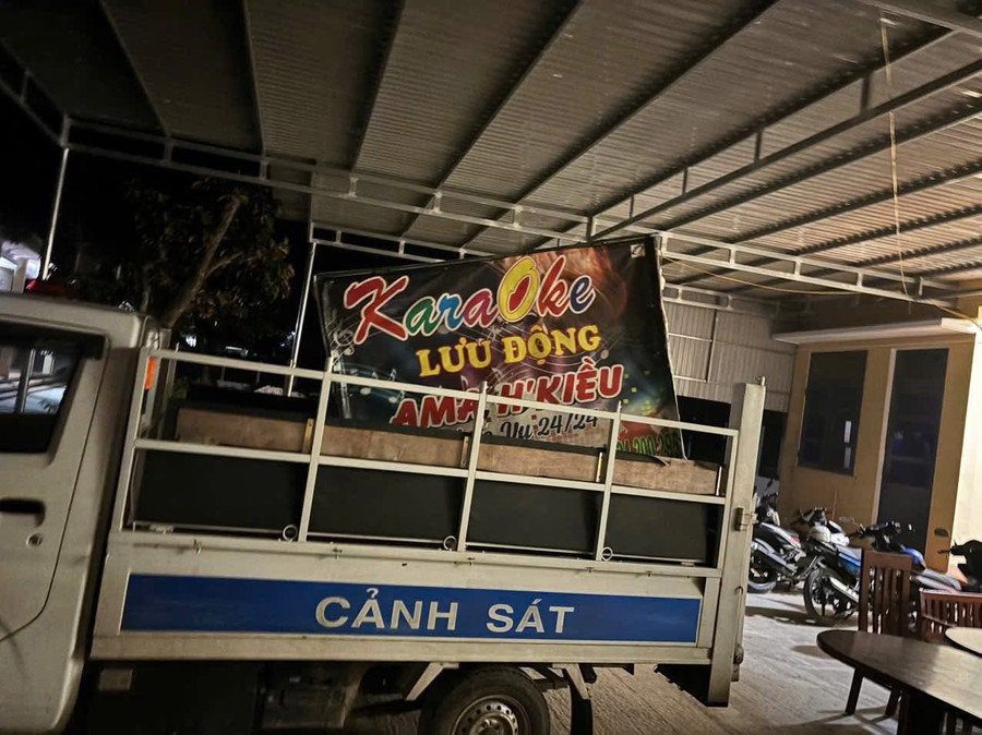 Công an xã Ia Rsai đã tạm giữ loa kéo lưu động mà anh K. sử dụng. Ảnh: ĐVCC cong-an-xa-ia-rsai-da-tam-giu-loa-keo-luu-dong-ma-anh-k-su-dung-anh-dvcc.jpg