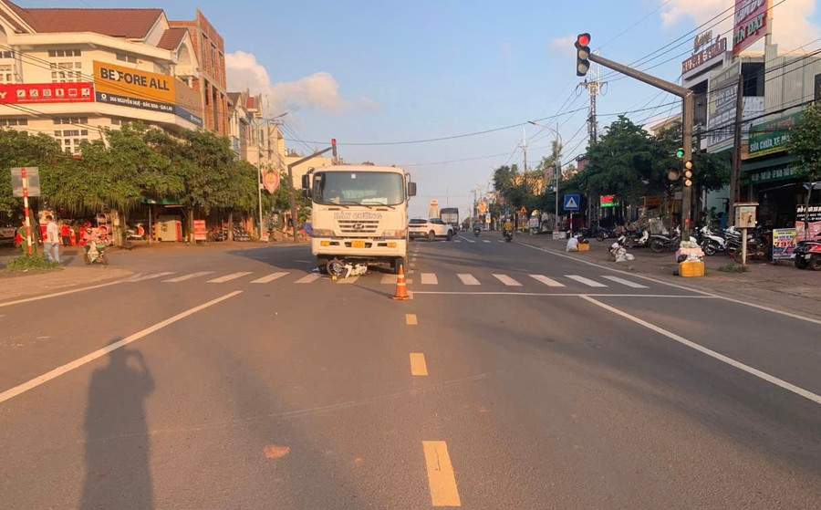 Hiện trường vụ tai nạn. Ảnh: Duy Hải hien-truong-vu-tai-nan-tren-quoc-lo-19-anh-duy-hai.jpg