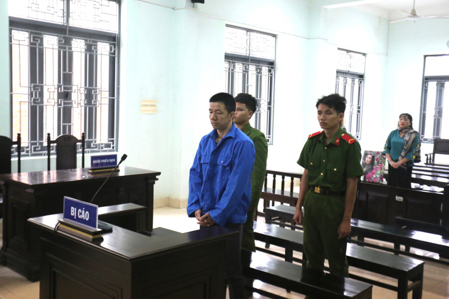 Tuấn đã từng có tiền án về tội "Vi phạm các quy định về tham gia giao thông đường bộ". Ảnh: Văn Ngọc tuan-da-tung-co-tien-an-ve-toi-vi-pham-cac-quy-dinh-ve-tham-gia-giao-thong-duong-bo-anh-van-ngoc.jpg