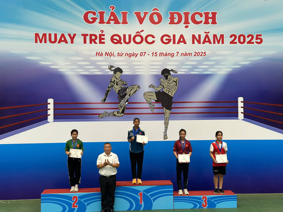 Võ sĩ Kpă H'Hà Mi giành huy chương vàng cho đoàn Gia Lai. Ảnh: Thiên Bình vo-si-kpa-hha-mi-gianh-huy-chuong-vang-cho-doan-gia-lai-anh-thien-binh.jpg