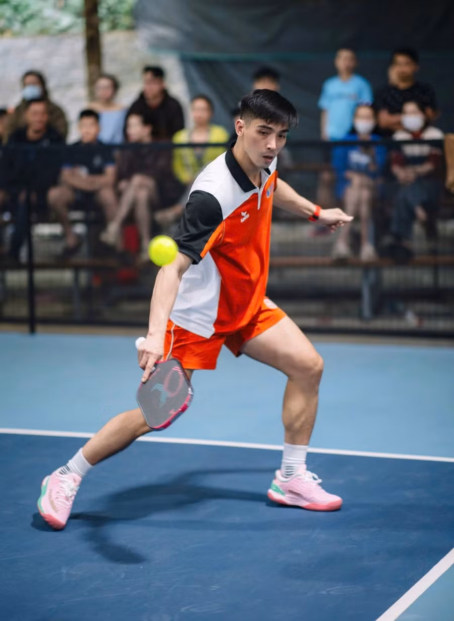 xuan-tien-co-loi-the-ve-the-hinh-phu-hop-voi-pickleball-anh-nvcc.jpg