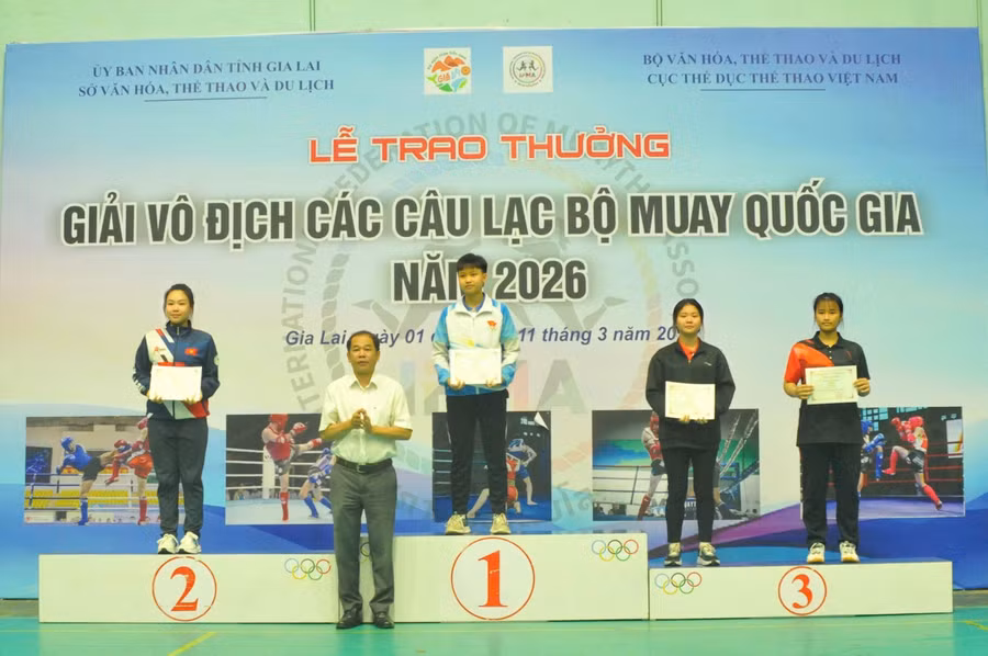 vu-dao-hoai-anh-gianh-huy-chuong-vang-duy-nhat-cho-doan-gia-lai-anh-ro-hok.jpg