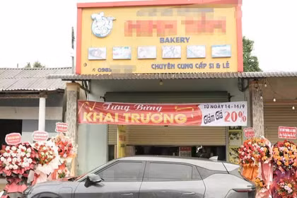 46 người nhập viện sau khi ăn bánh mì tại tiệm mới khai trương ở Quảng Trị
