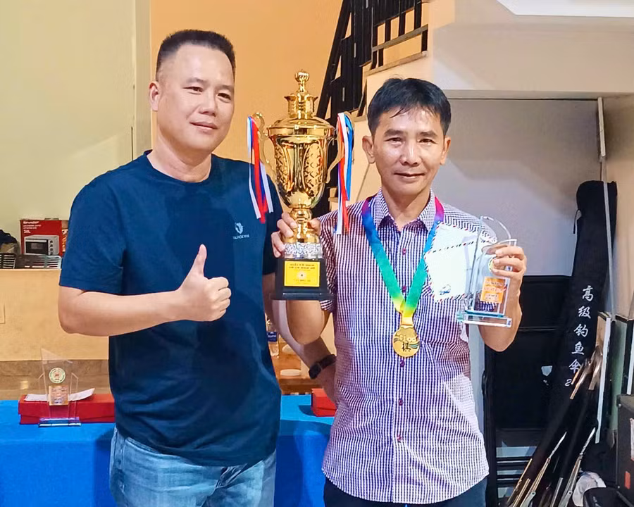 ky-thu-huy-duy-tan-clb-ky-ngo-thi-dau-xuat-sac-doat-cup-vo-dich-ca-nhan.jpg
