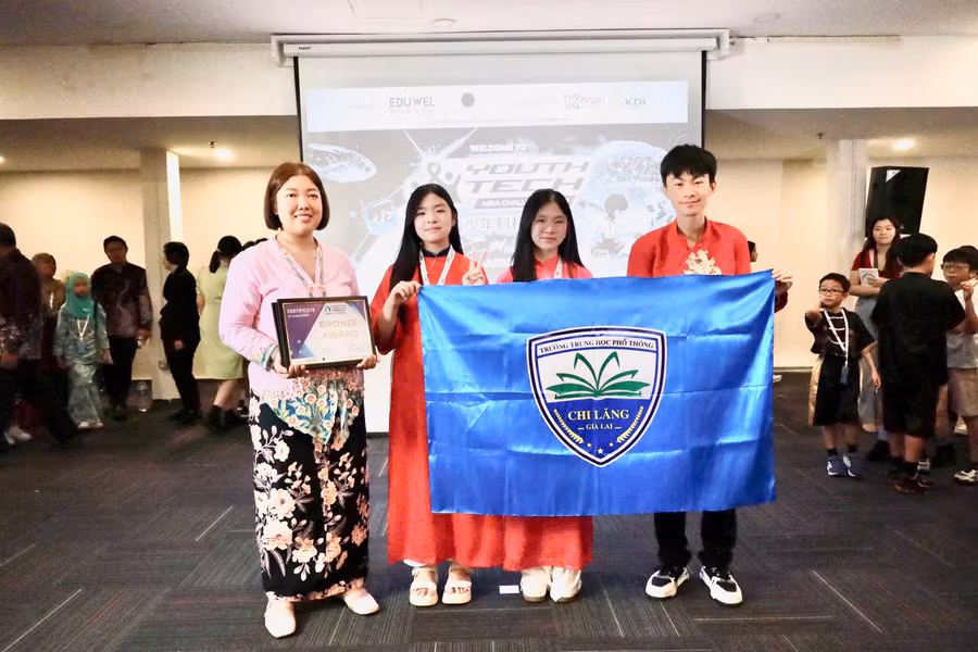 truong-thpt-chi-lang-gianh-huy-chuong-dong-tai-ytac-2026.jpg