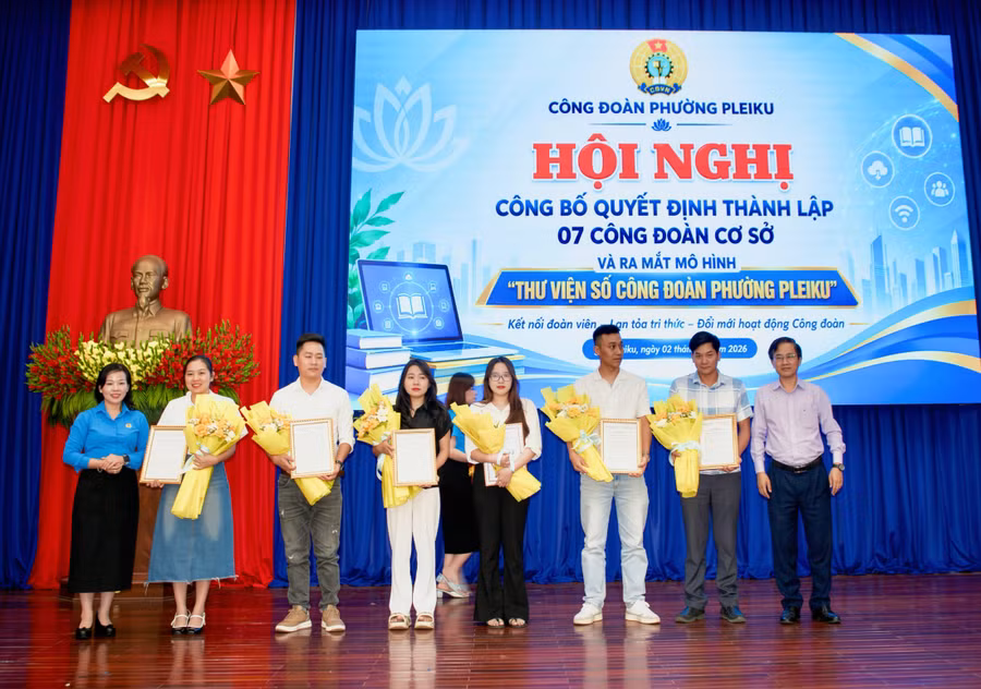 cong-doan-phuong-pleiku-thanh-lap-7-cong-doan-co-so-va-ra-mat-mo-hinh-thu-vien-so.jpg