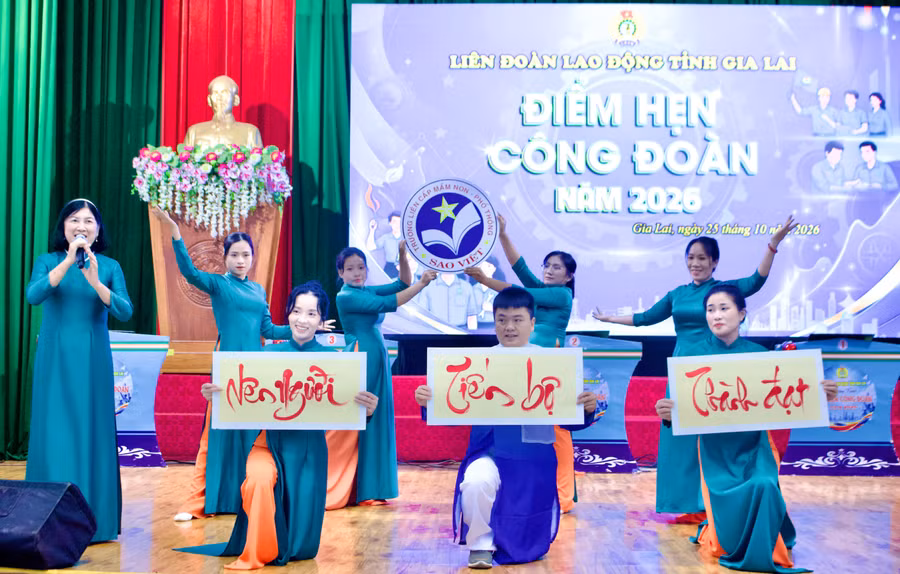 mot-tiet-muc-van-nghe-dac-sac-tai-phan-thi-ket-noi-giao-luu.jpg