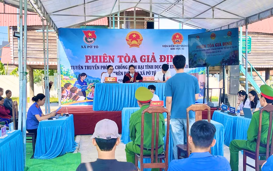 quang-canh-phien-toan-gia-dinh.jpg