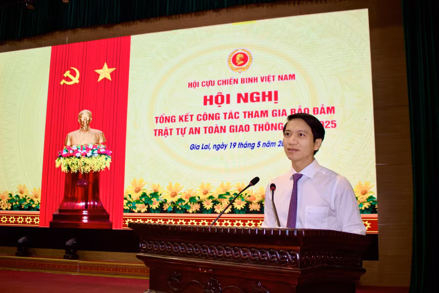 ong-nguyen-ngoc-luong-pho-bi-thu-tinh-uy-chu-tich-uy-ban-mttq-viet-nam-tinh-gia-lai-phat-bieu-tai-hoi-nghi.jpg