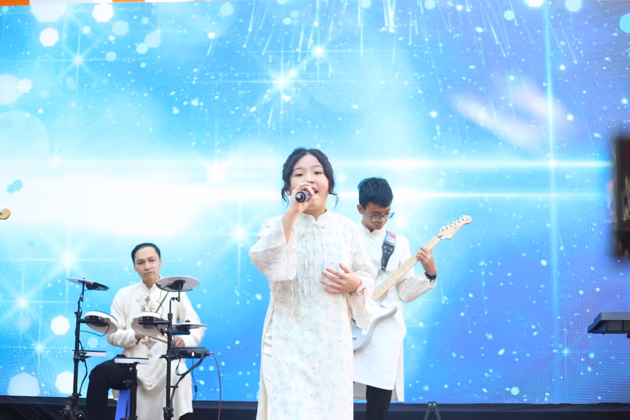 van-nghe.jpg