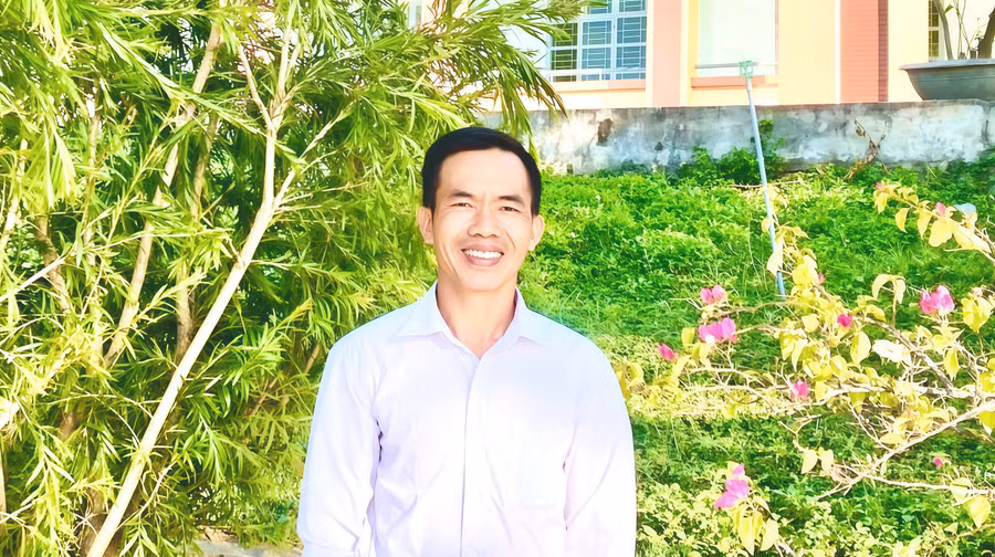 thay-truong-cong-huong-pho-hieu-truong-truong-tieu-hoc-va-thcs-kim-dong-xa-dak-po-tinh-gia-lai.jpg