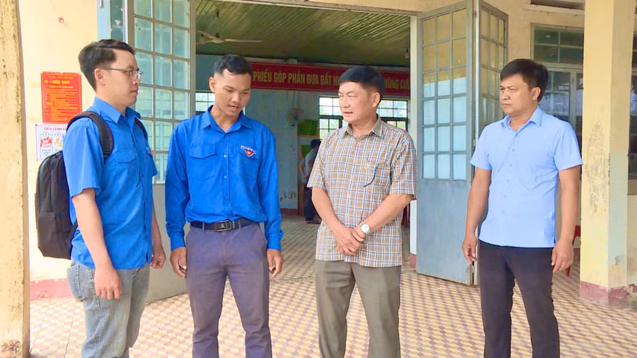 doan-cong-tac-bao-va-phat-thanh-truyen-hinh-gia-lai-trao-doi-voi-doan-vien-thanh-nien-ve-cong-tac-chuan-bi-cac-hoat-dong-trong-chuong-trinh-thang-thanh-nien-nam-2026-tai-xa-uar.jpg