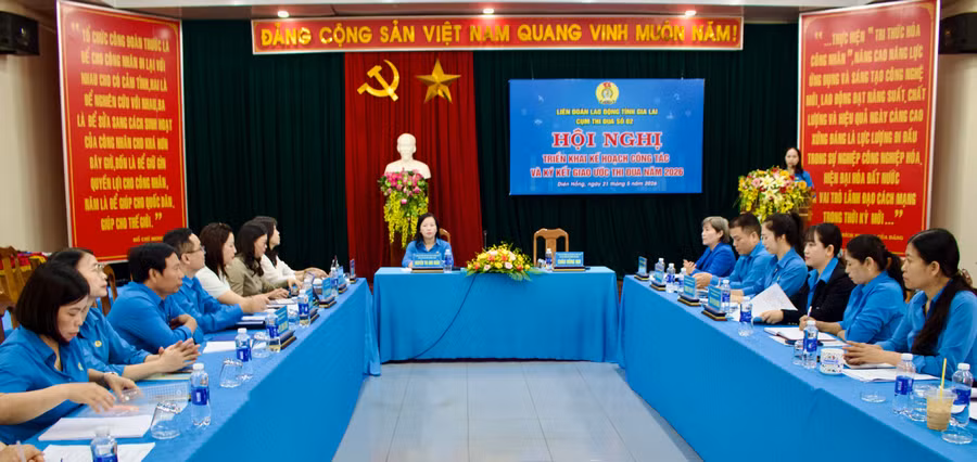 quang-canh-hoi-nghi.jpg